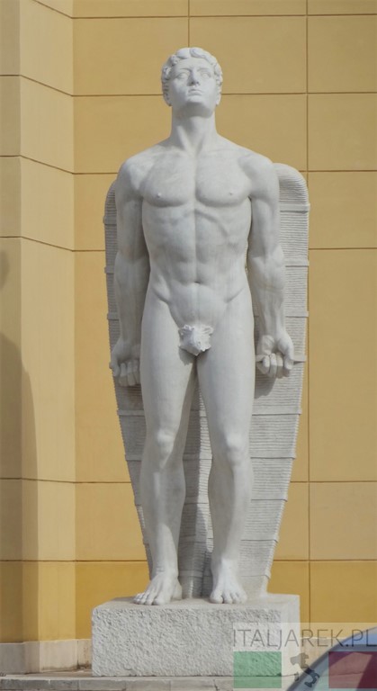 Forli - statua Ikara
