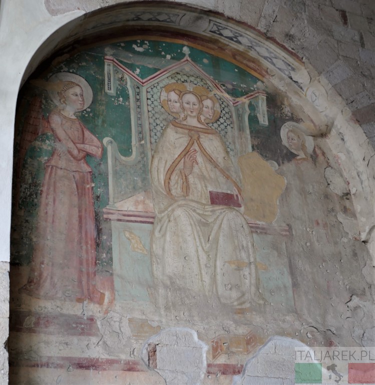 Fresk przedstawiający postać kobiecą o trzech głowach, Basilica di San Pietro, Perugia