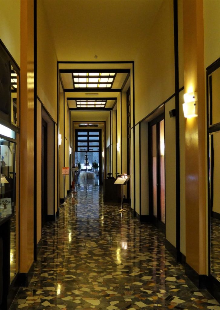 Grand Hotel Terme - korytarz hotelowy (parter)