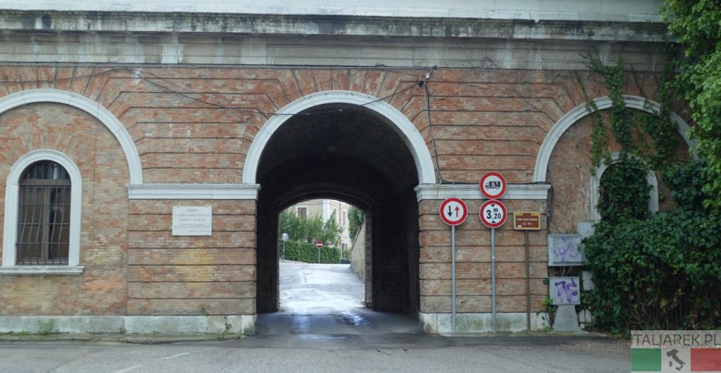 Ancona - Porta Santo Stefano
