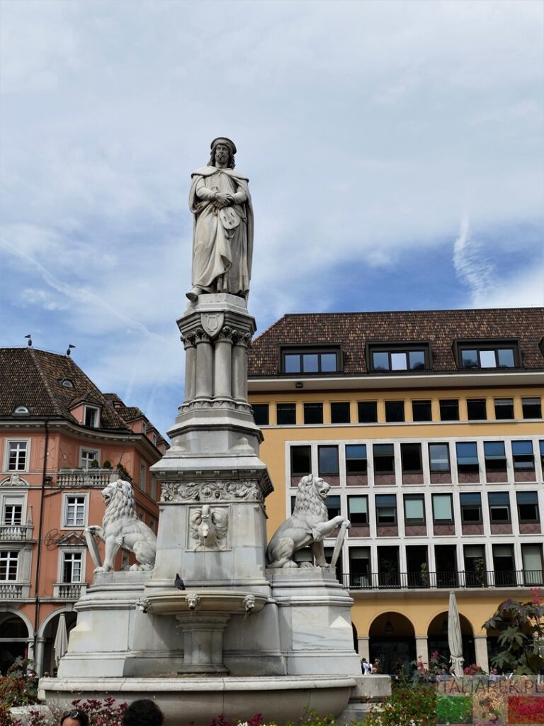 Bolzano - pomnik Walthera von der Vogelweide
