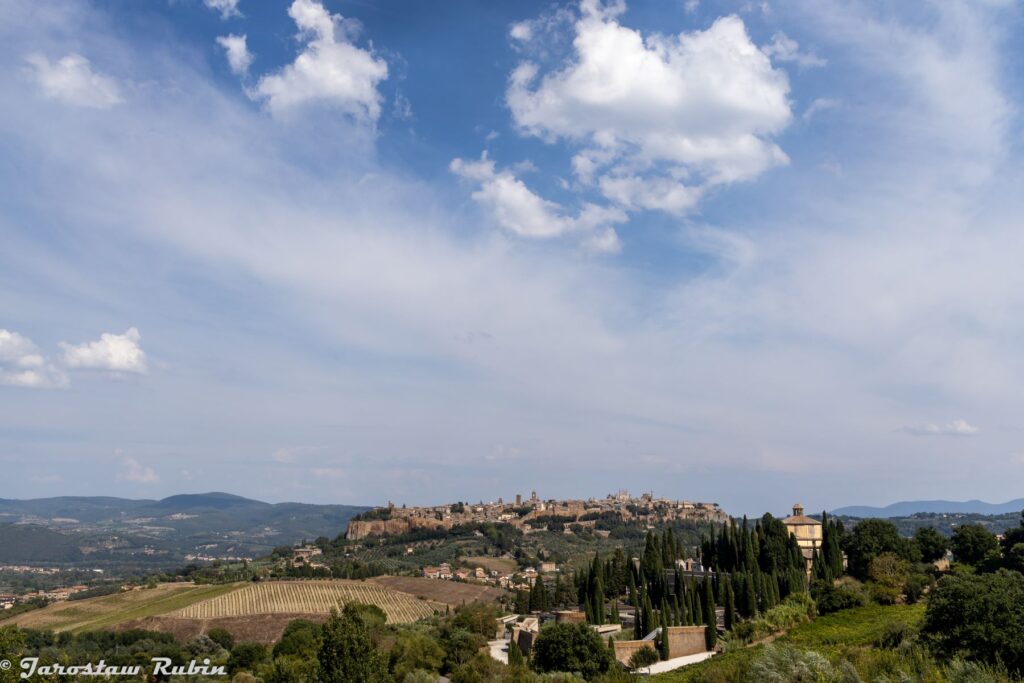 Orvieto z oddali