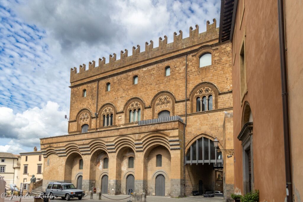 Palazzo del Capitano del Popolo, Orvieto