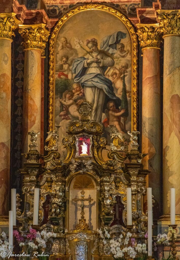 Ołtarz główny