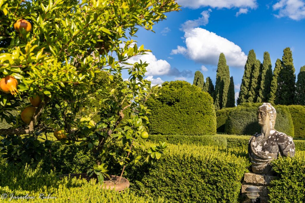 Ogród przy opactwie Badia a Passignano