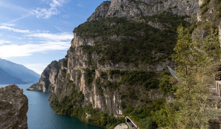 Strada del Ponale - widokowa droga nad jeziorem Garda