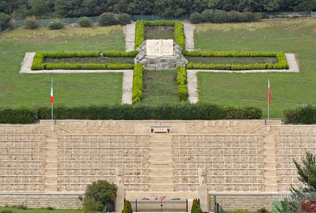 Cmentarz na Monte Cassino