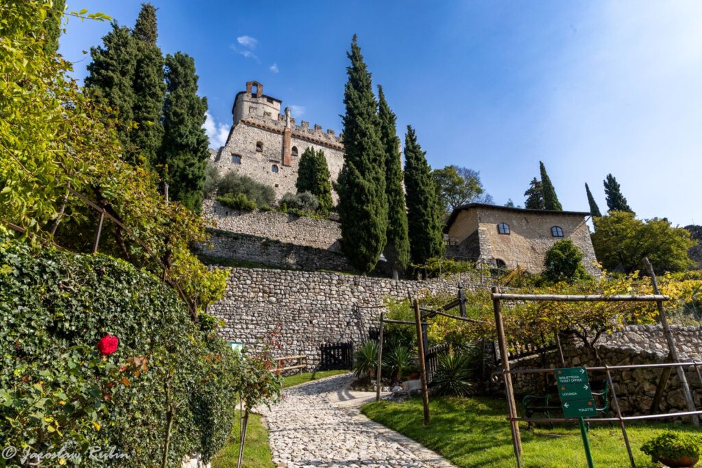 Castello di Avio