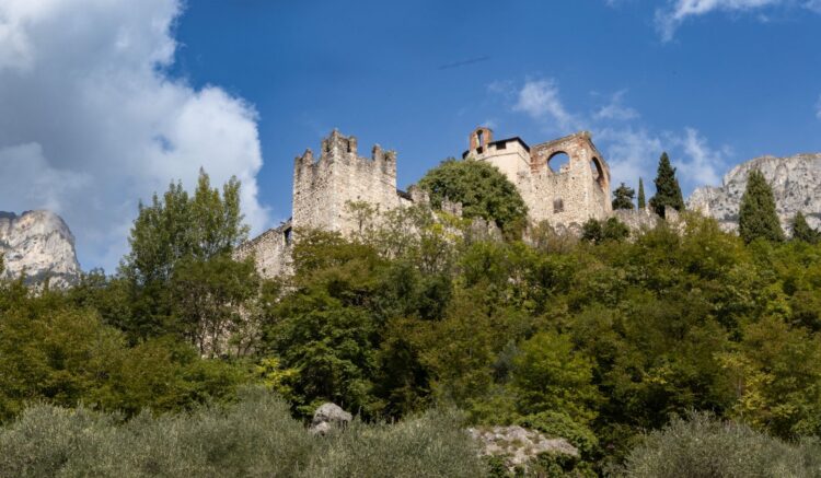 Castello di Avio